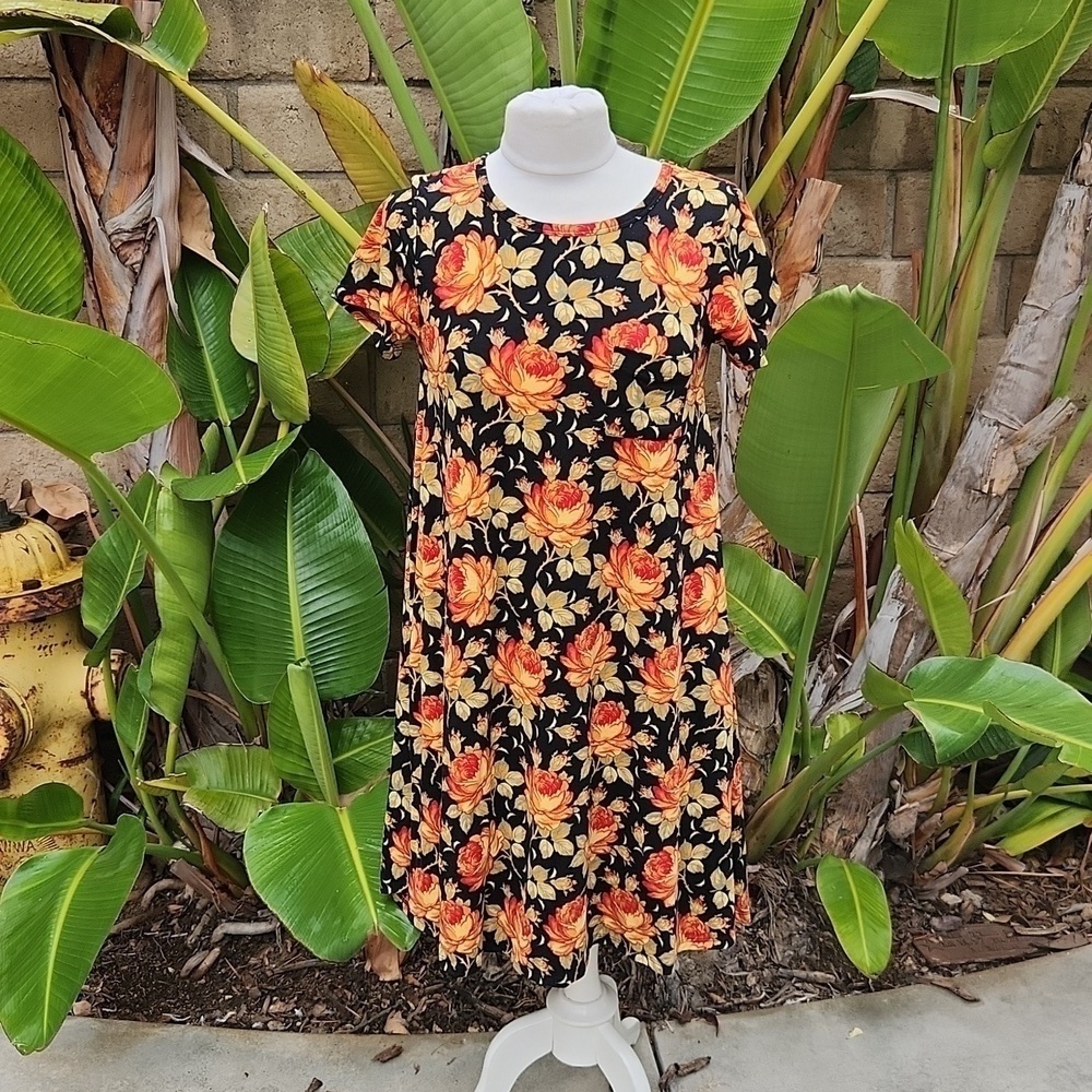 Lularoe black floral Carly dress extra extra small